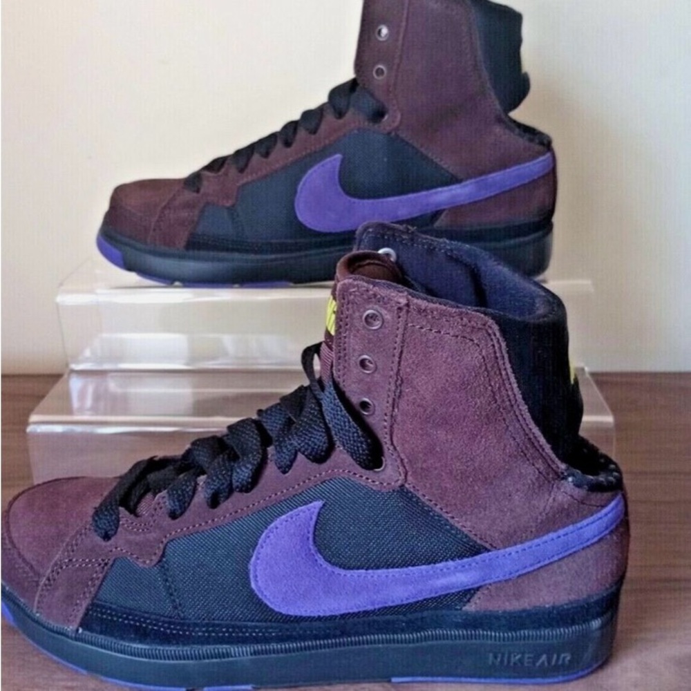 Nike Air Troupe Mid Trainers Women's Black Purple Suede 6.5